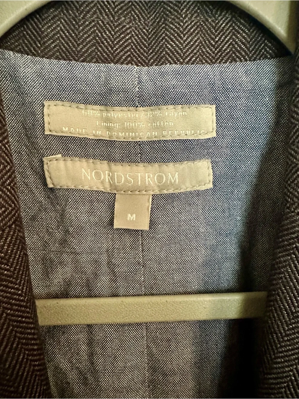 Nordstrom excellent 100%